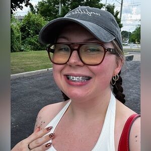 Meet your Posher, Sarah Rose